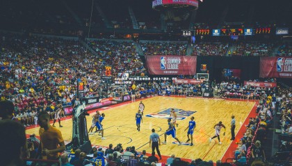 kaiyu体育-华伦西亚主场告捷，全队士气飙升，华伦西亚vs沙萨基